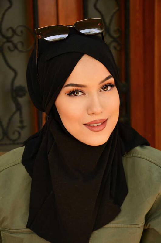 Aişe Tesettür - Siyah Çapraz Bantlı Medium Size Hijab - Hazır Şal